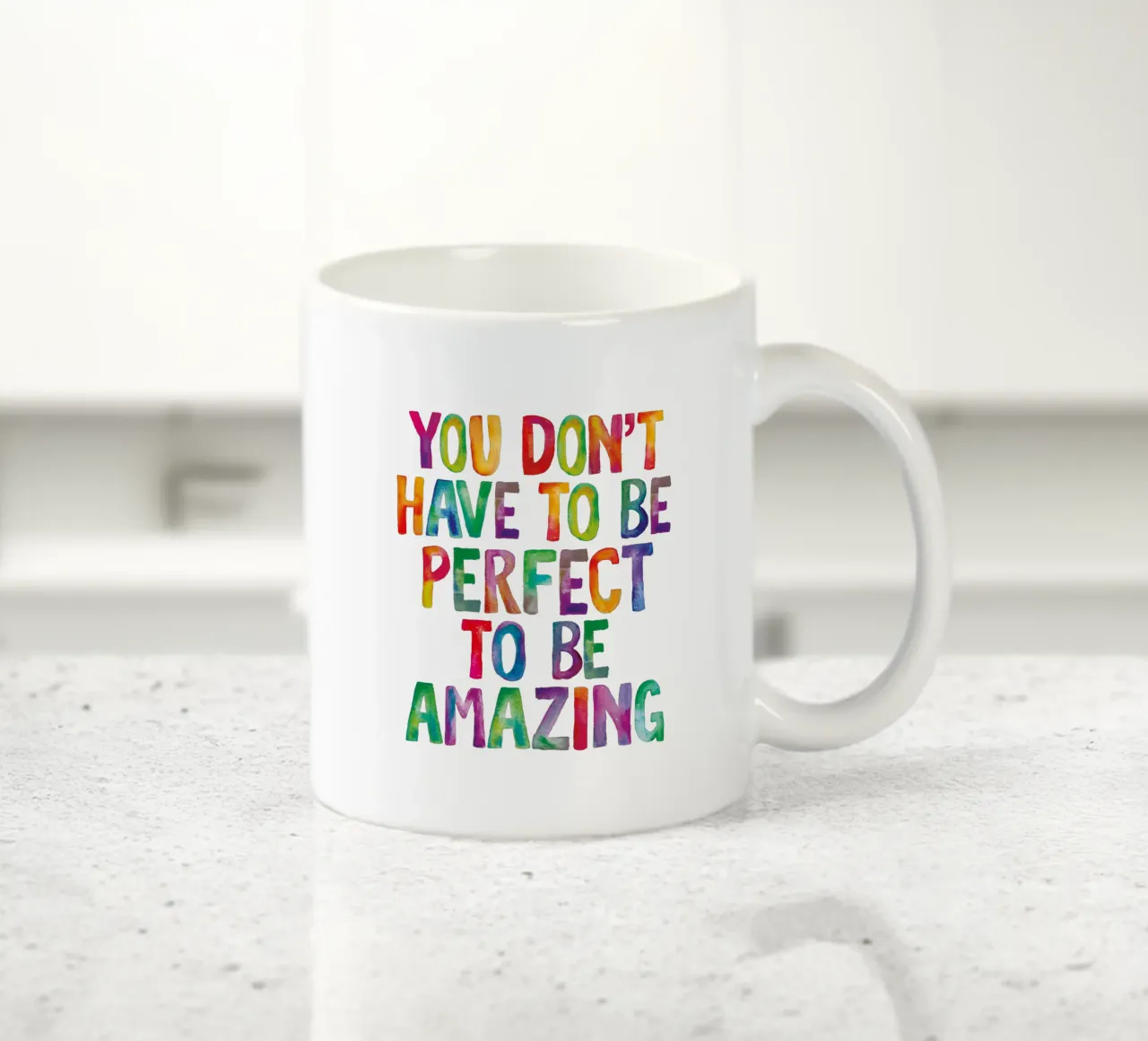 Non devi essere perfetto per essere fantastico Stampa arcobaleno tazza in ceramica da THE MOTIVATED TYPE
