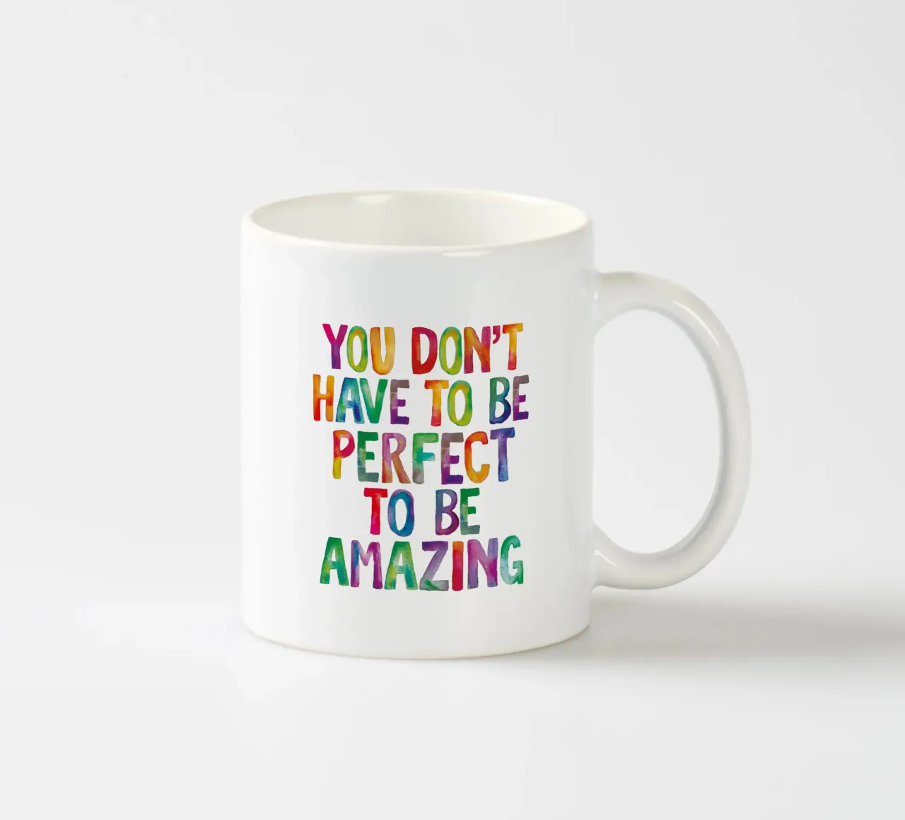 Non devi essere perfetto per essere fantastico Stampa arcobaleno tazza in ceramica da THE MOTIVATED TYPE