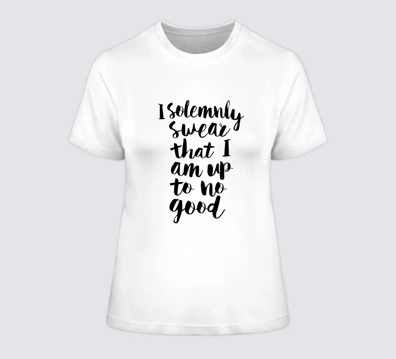 Giuro solennemente che non sto combinando nulla di buono Typography Design t-shirt da donna da THE MOTIVATED TYPE