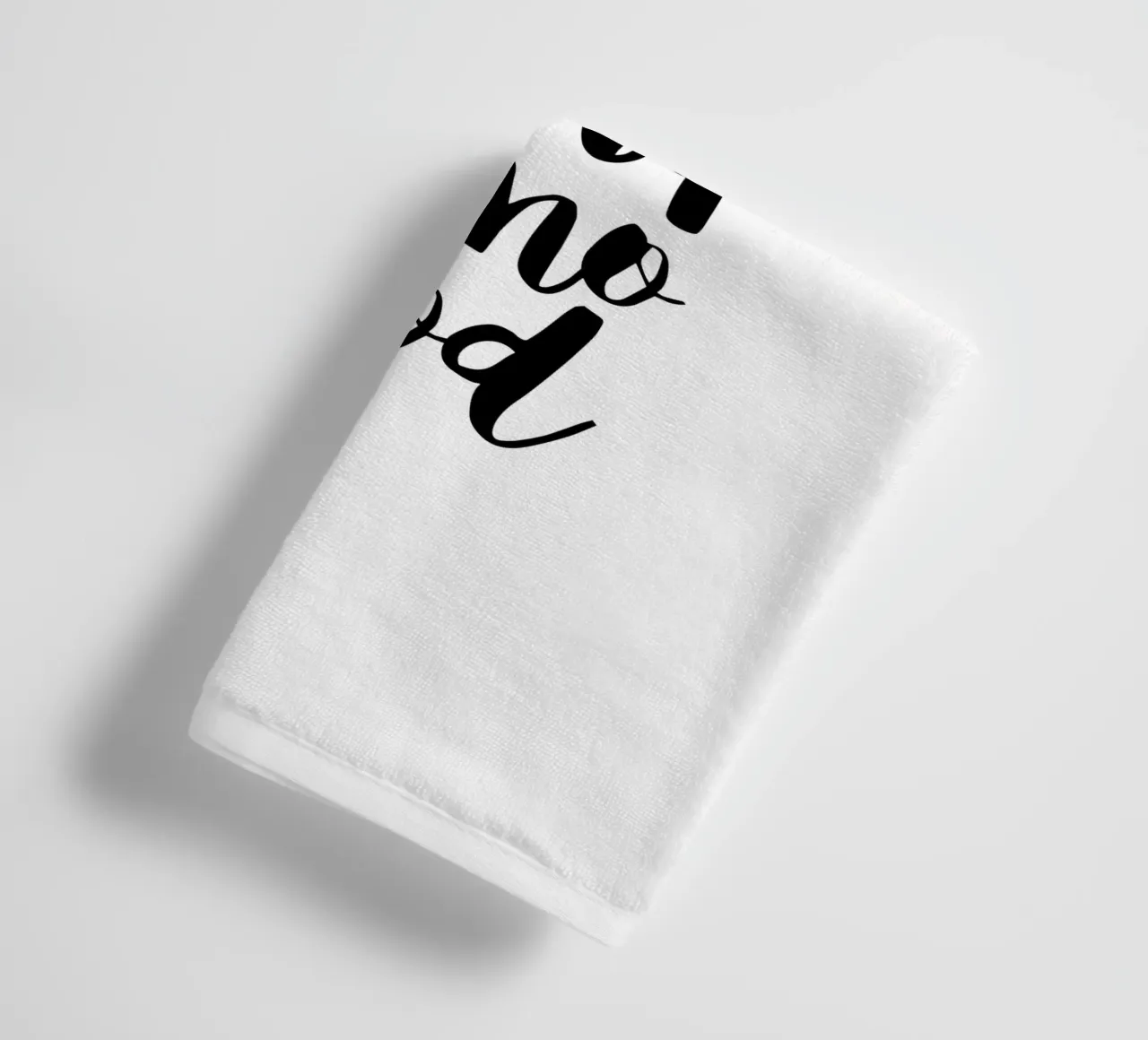 Ich schwöre feierlich, dass ich nichts Gutes im Schilde führe Typografie-Design Handtuch von THE MOTIVATED TYPE