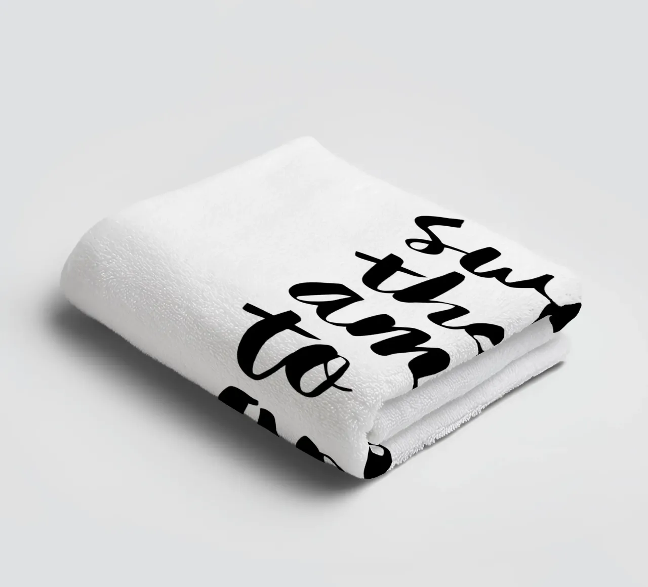 Giuro solennemente che non sto combinando nulla di buono Typography Design asciugamano da bagno da THE MOTIVATED TYPE