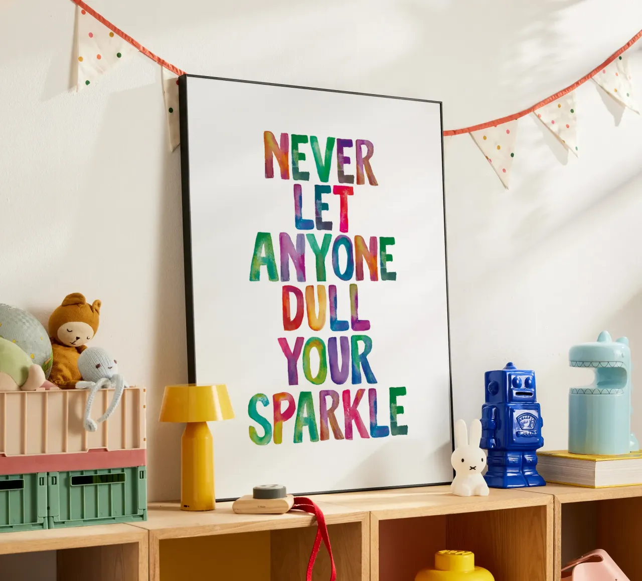 Non lasciare mai che qualcuno spenga il tuo splendore Rainbow Typography Design alluminio dibond da THE MOTIVATED TYPE