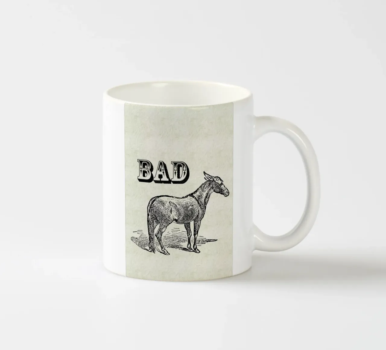 Bad Ass tazza in ceramica da Jacqueline Maldonado
