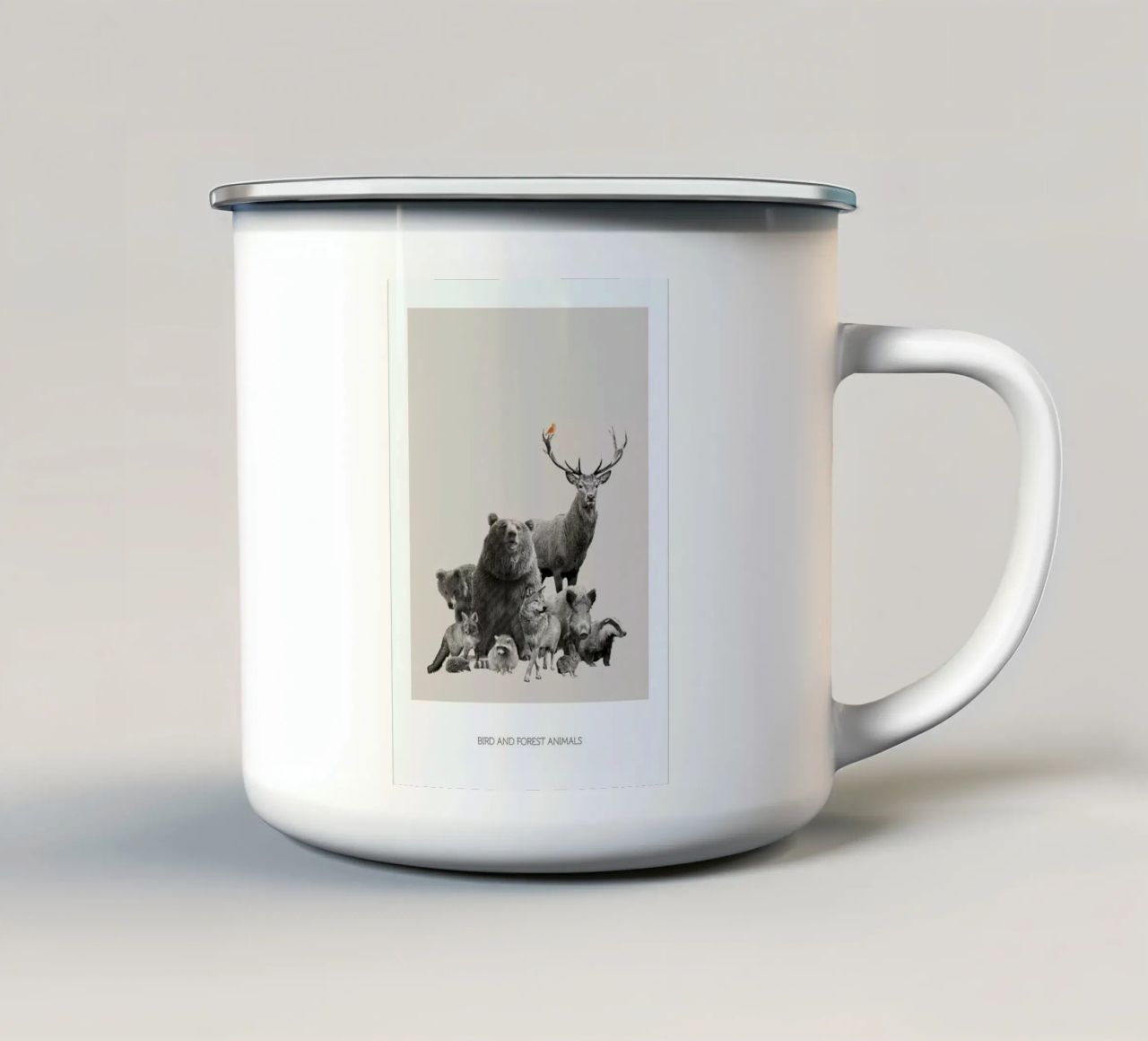 Bird And Forest Animals tazza in smalto da Sarah Bühler