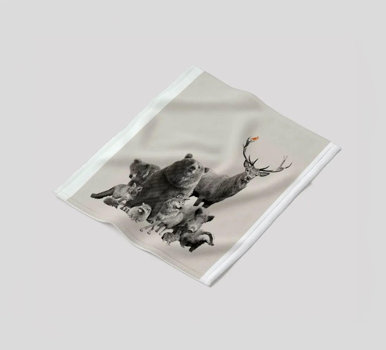 Bird And Forest Animals coperta in pile da Sarah Bühler
