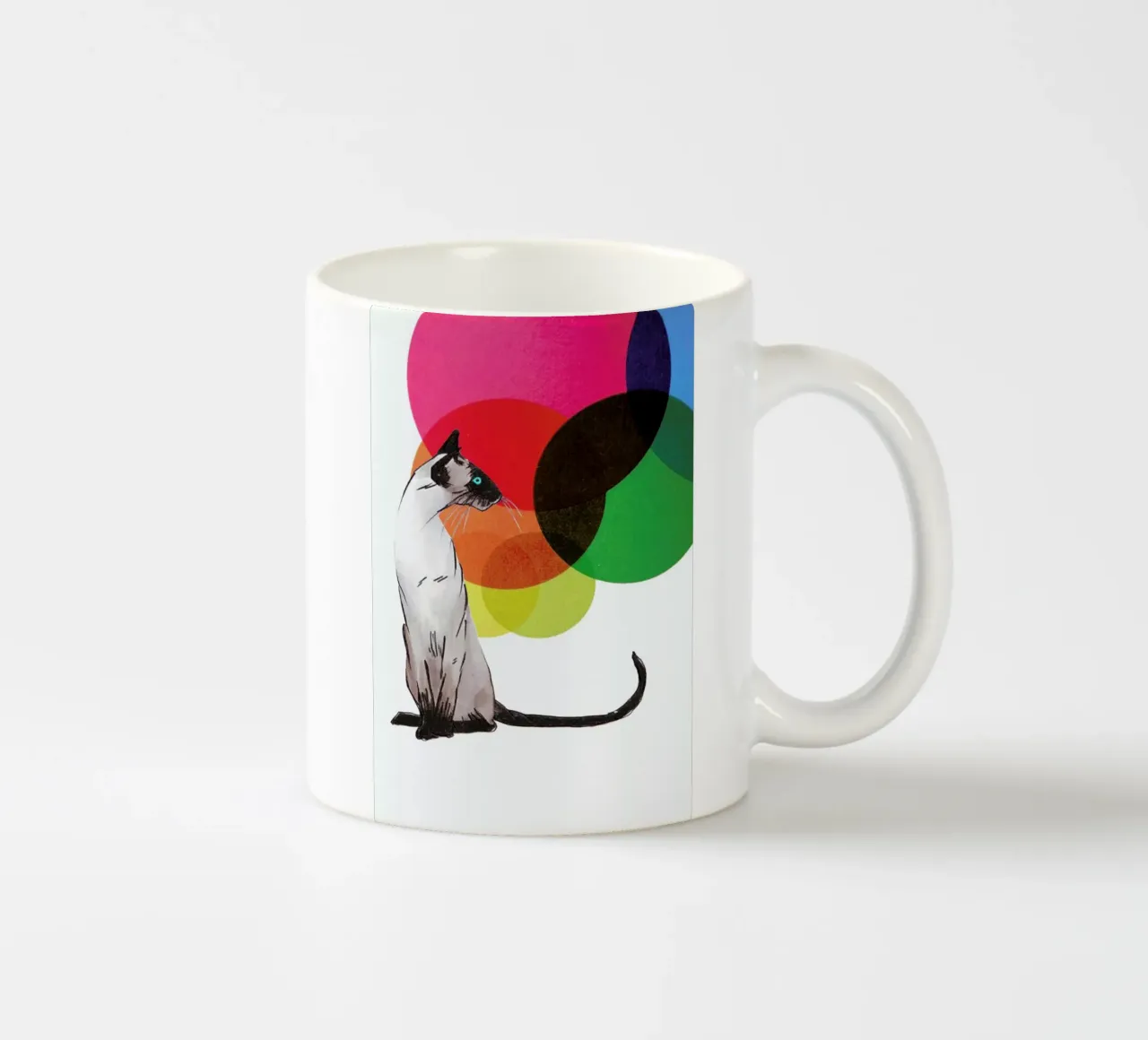 Siamese Cat with colorful balls tazza in ceramica da Rococco LA