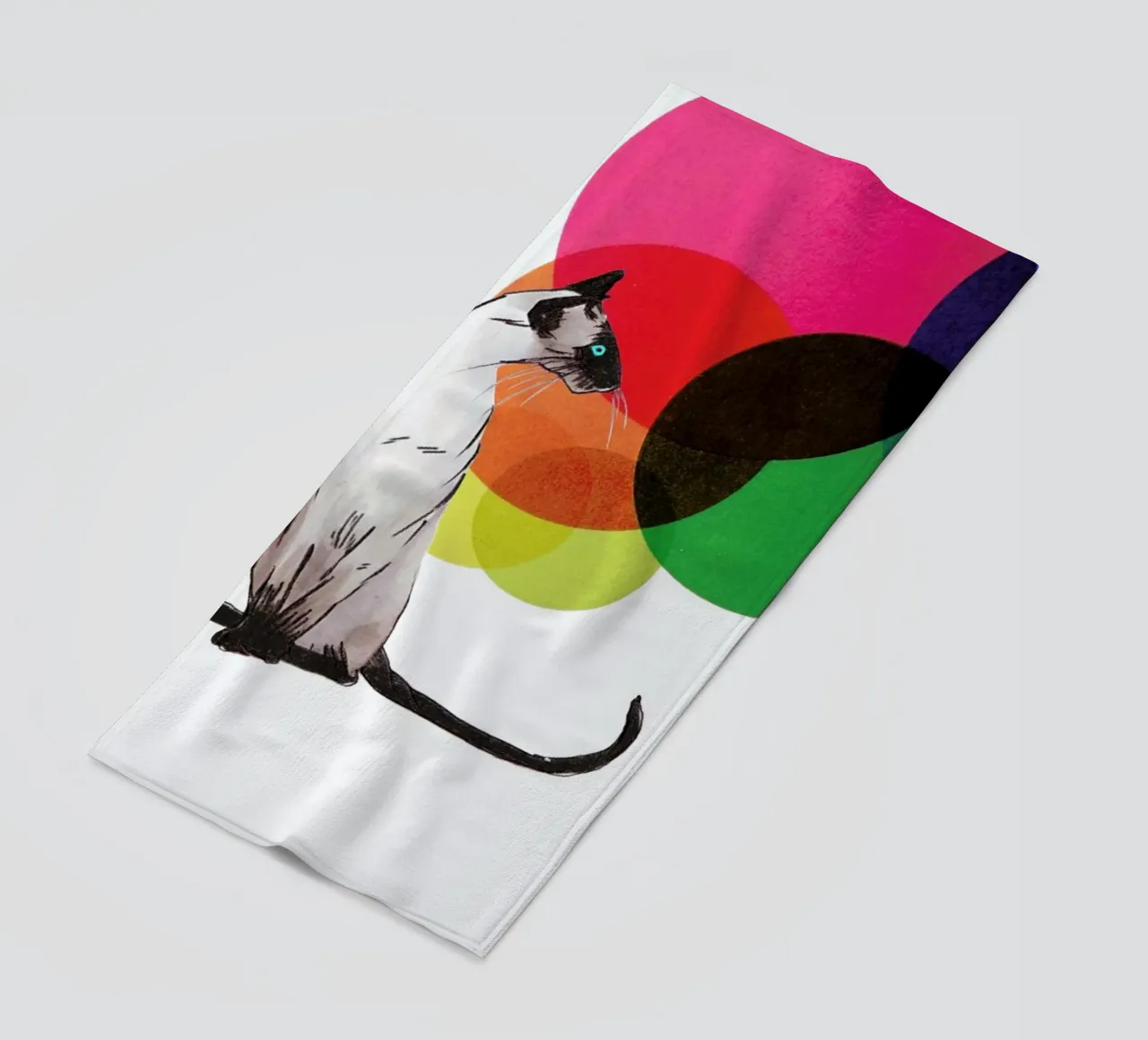 Siamese Cat with colorful balls telo mare da Rococco LA