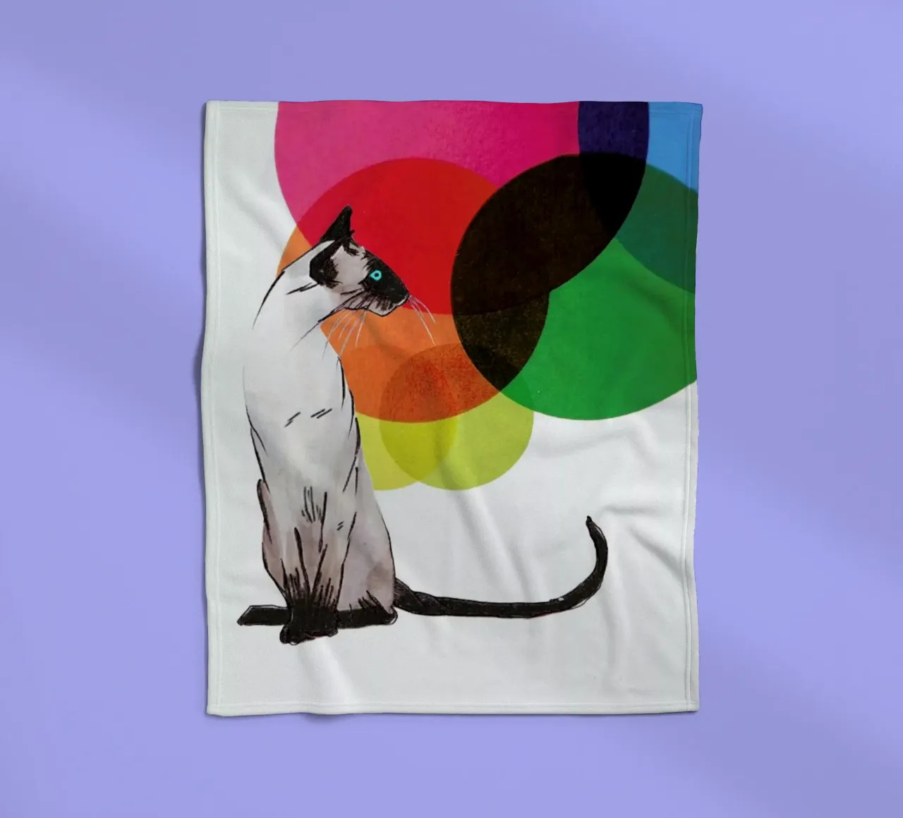 Siamese Cat with colorful balls coperta in pile da Rococco LA
