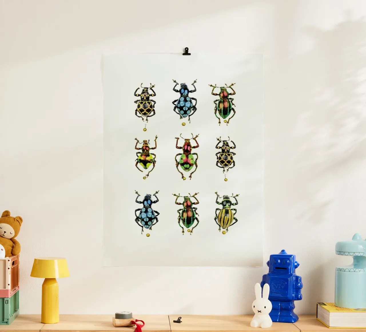 Winzige Schätze: Glänzend bunte Käfer Poster Poster von Curious Collections by Marielle Leenders