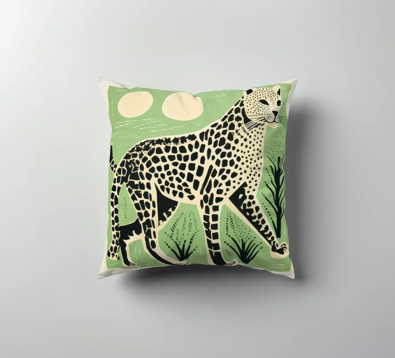 Ghepardo verde 3 cuscino da Minimal Animal Art