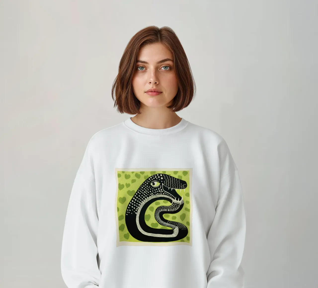 Grüne Kobra 1 Sweatshirt von Minimal Animal Art