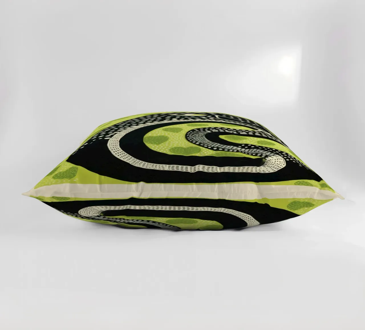 Grüne Kobra Kissen von Minimal Animal Art
