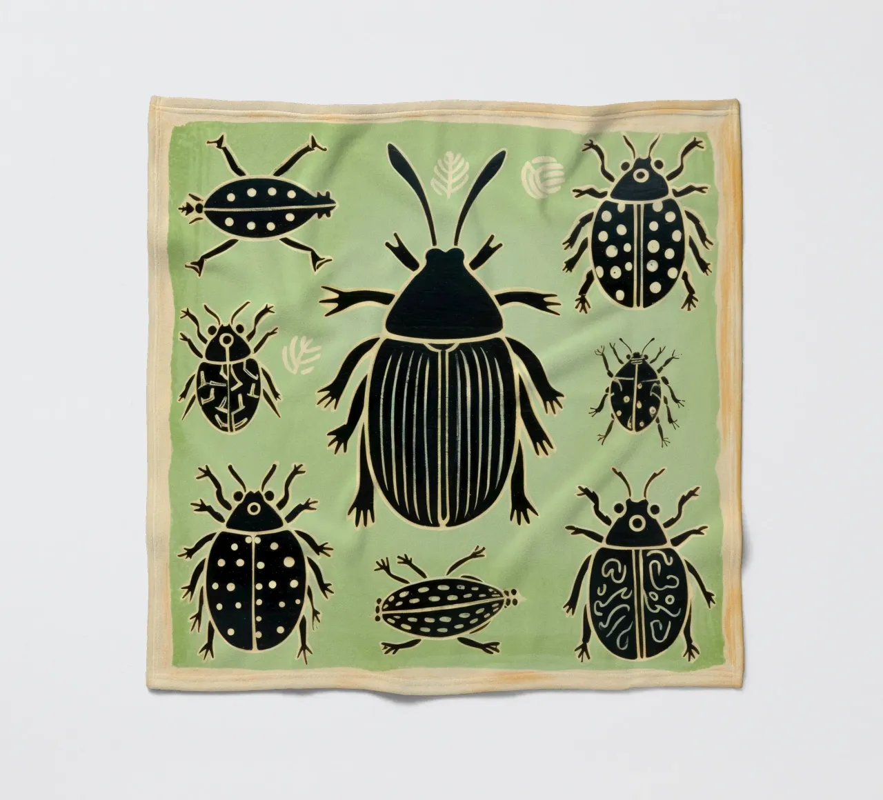 Scarafaggio verde 1 coperta in pile da Minimal Animal Art