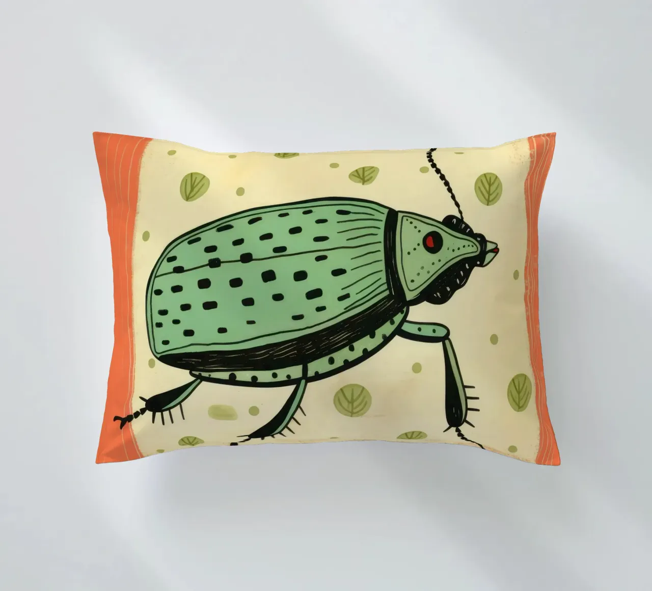 Scarafaggio verde 4 cuscino da Minimal Animal Art