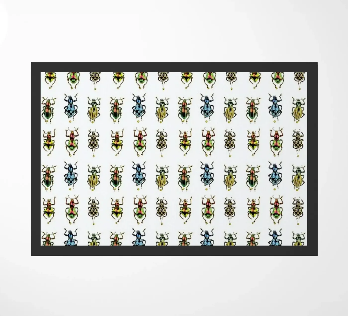 Tiny Beetles Fußmatte von Curious Collections by Marielle Leenders