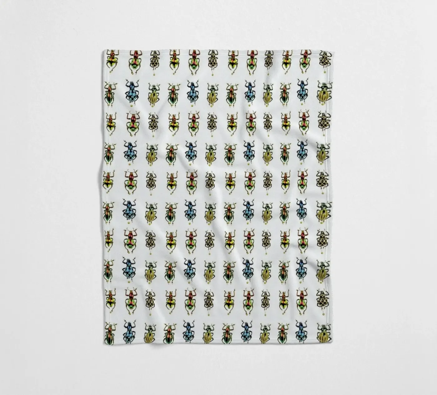 Tiny Beetles Fleecedecke von Curious Collections by Marielle Leenders