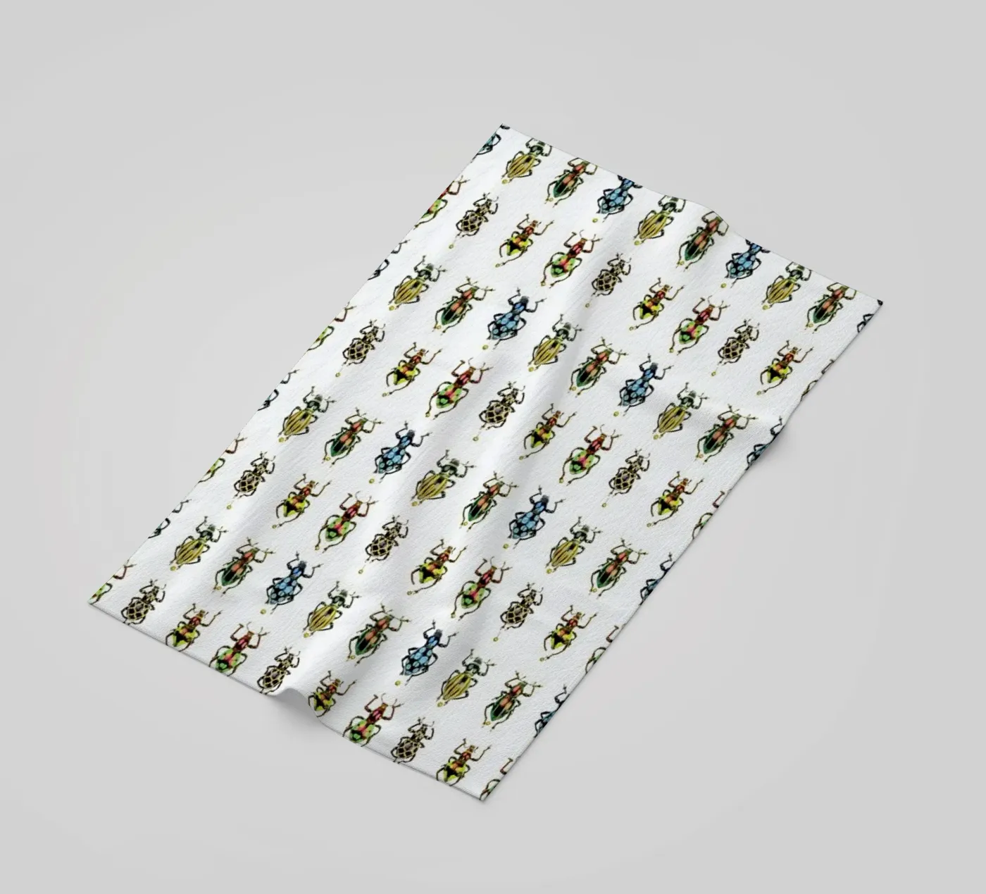 Tiny Beetles Strandtuch von Curious Collections by Marielle Leenders