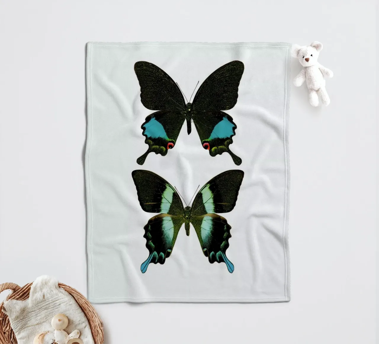 Butterfly 2 coperta in pile da Curious Collections by Marielle Leenders