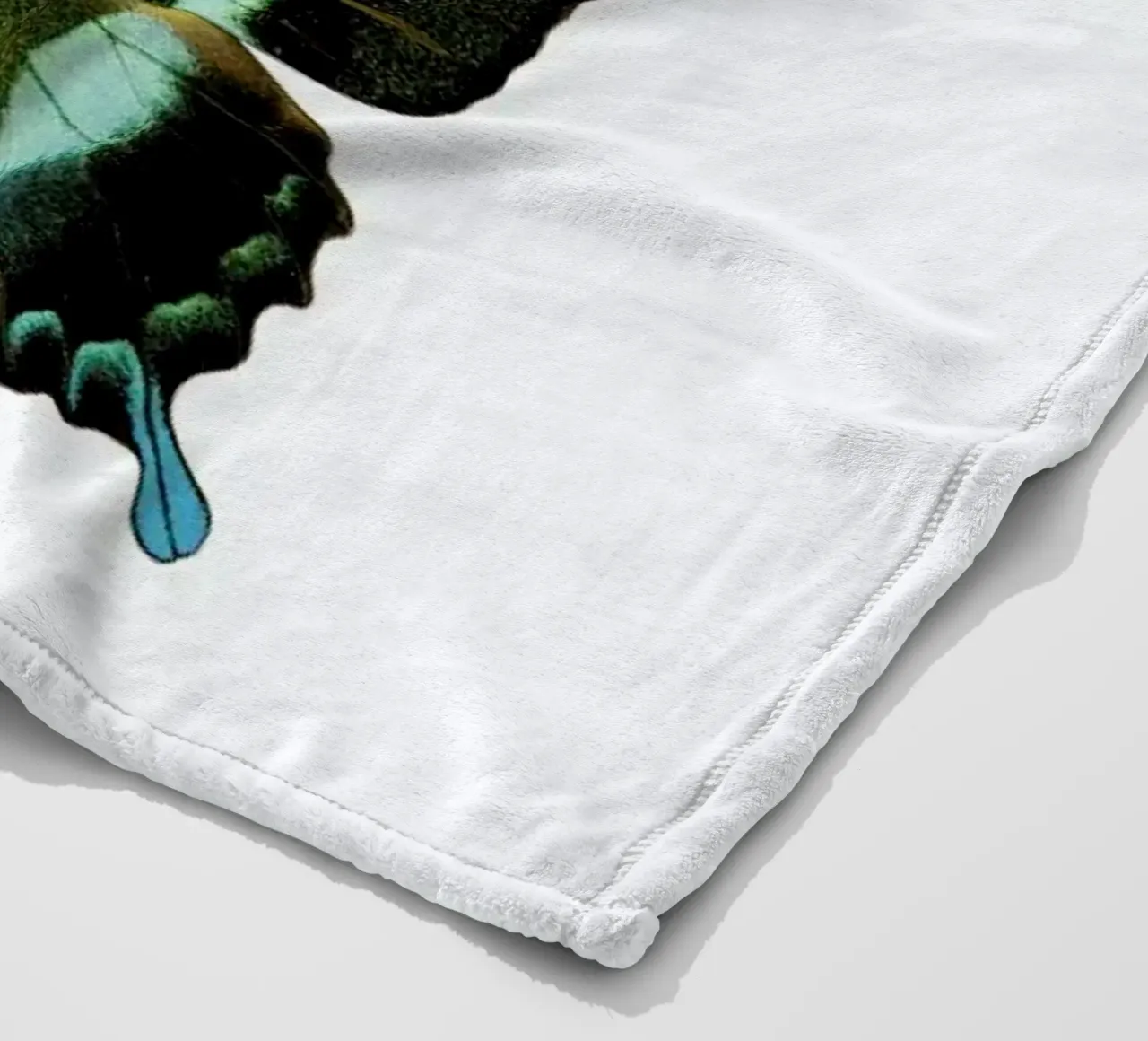 Butterfly 2 coperta in pile da Curious Collections by Marielle Leenders