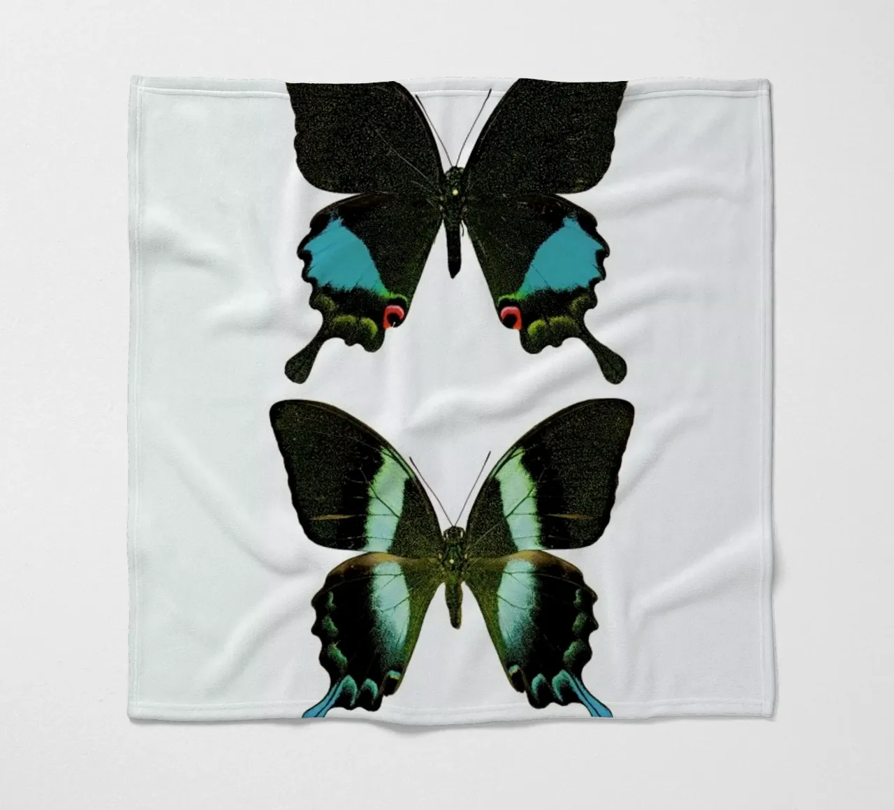 Butterfly 2 coperta in pile da Curious Collections by Marielle Leenders