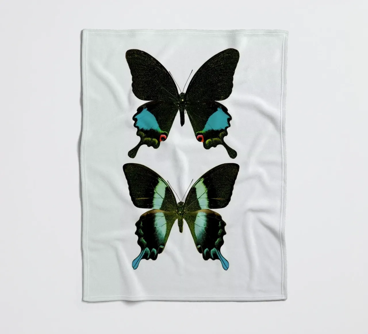 Butterfly 2 coperta in pile da Curious Collections by Marielle Leenders