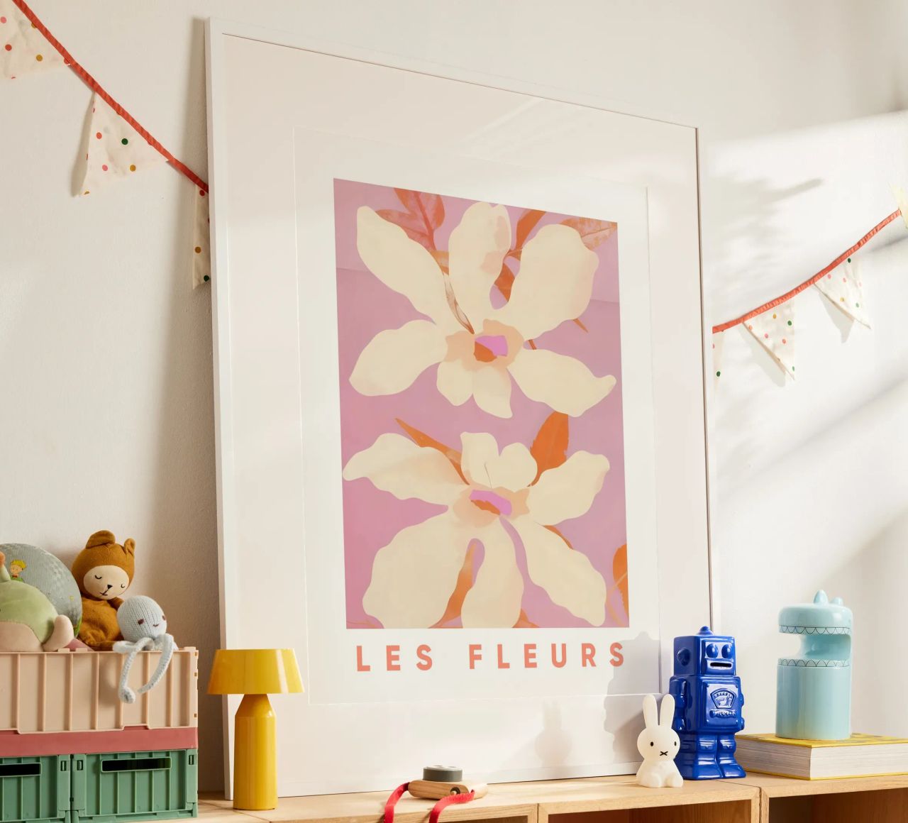 Les Fleurs, Blumendruck, florales botanisches Poster, rosa Kunst Poster von Bella Studio