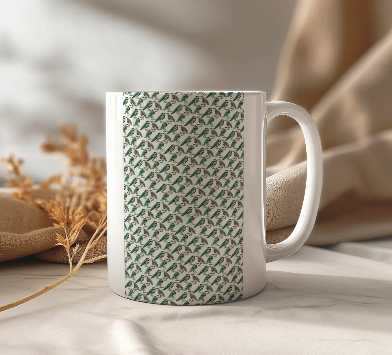 Retro Birds tazza in ceramica da Pom Graphic Design