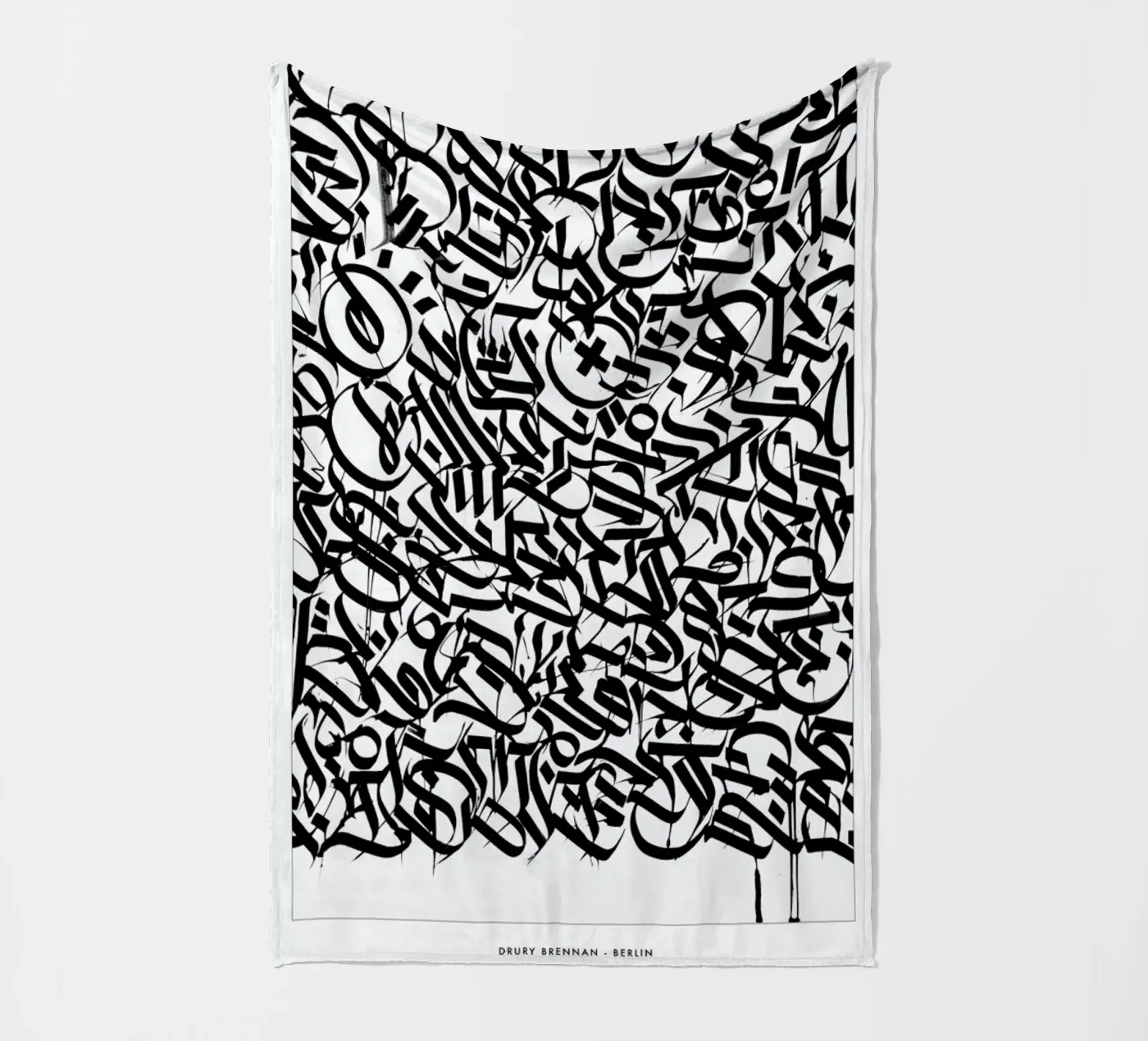 Berlin coperta in pile da Drury Brennan