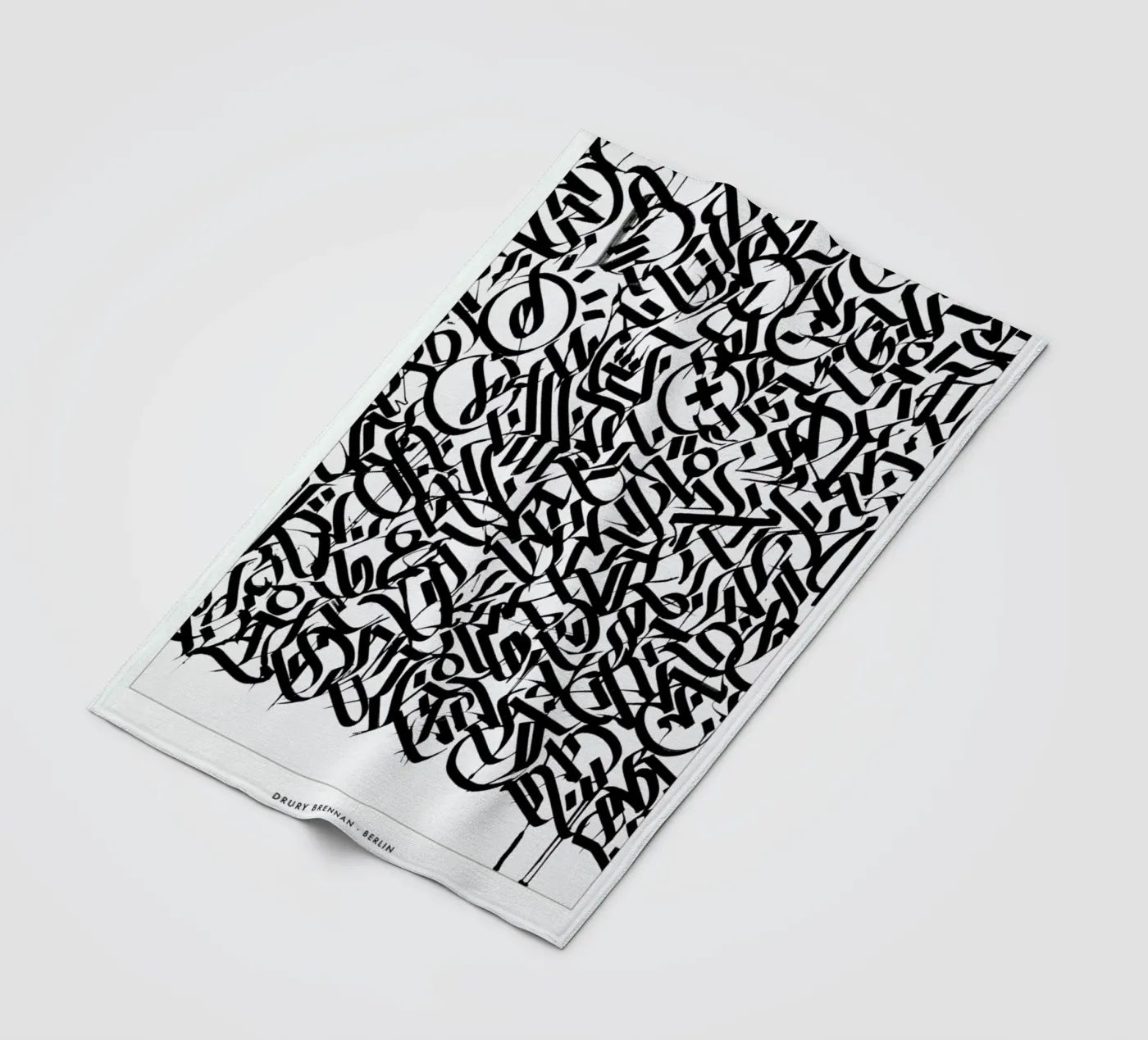 Berlin coperta in pile da Drury Brennan