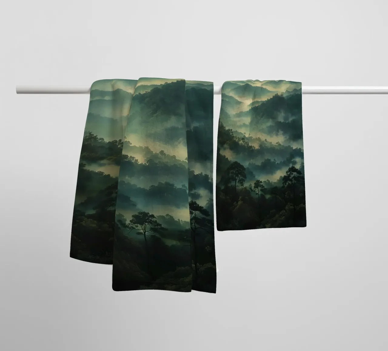 Mist emerge 6 - icon asciugamano da bagno da The Quiet Senju