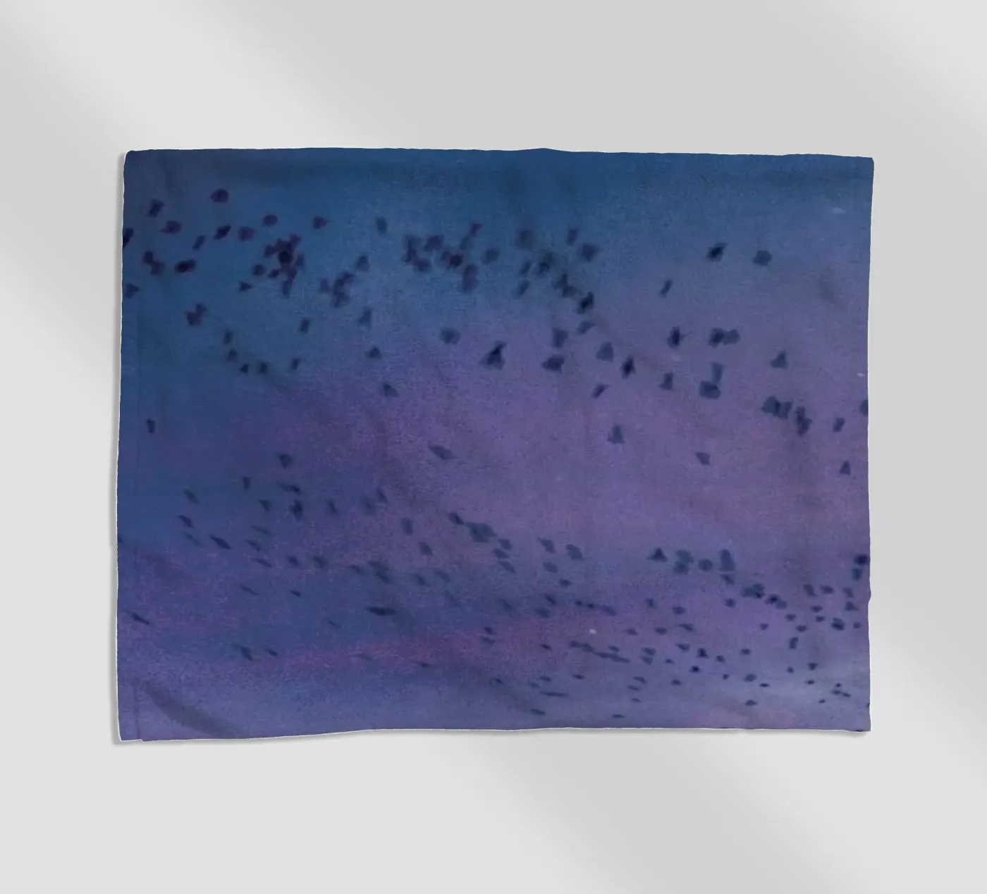 The Crows Strandtuch von Pale Grain