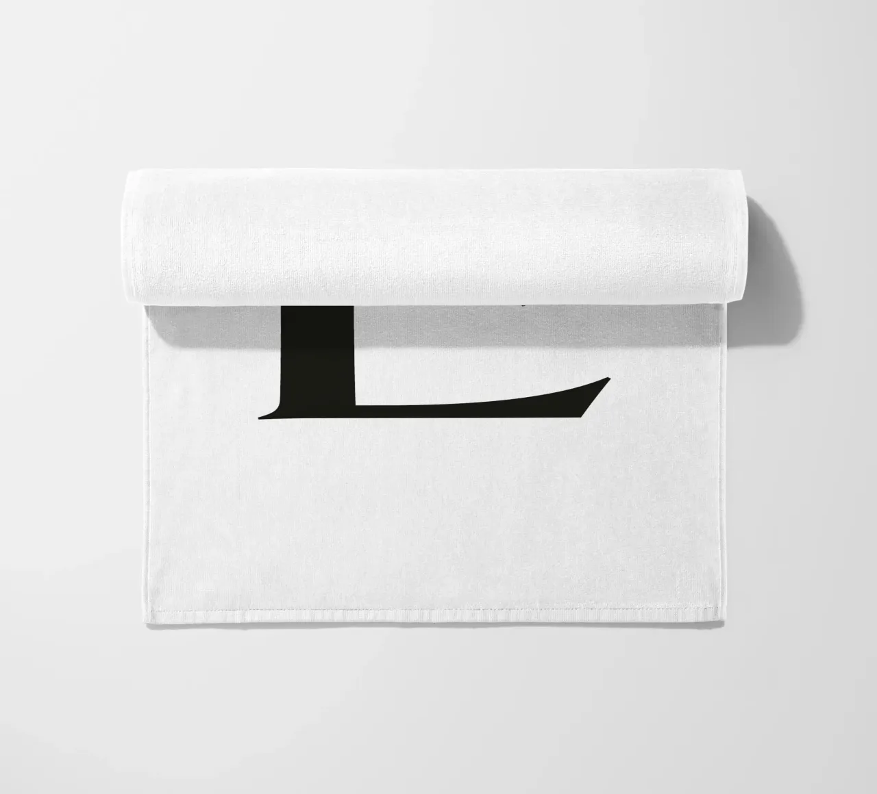 Lettera E telo mare da Katja Stehle Design