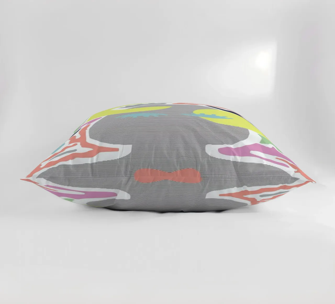 Sun & Moon Girl cuscino da Linda Gobeta