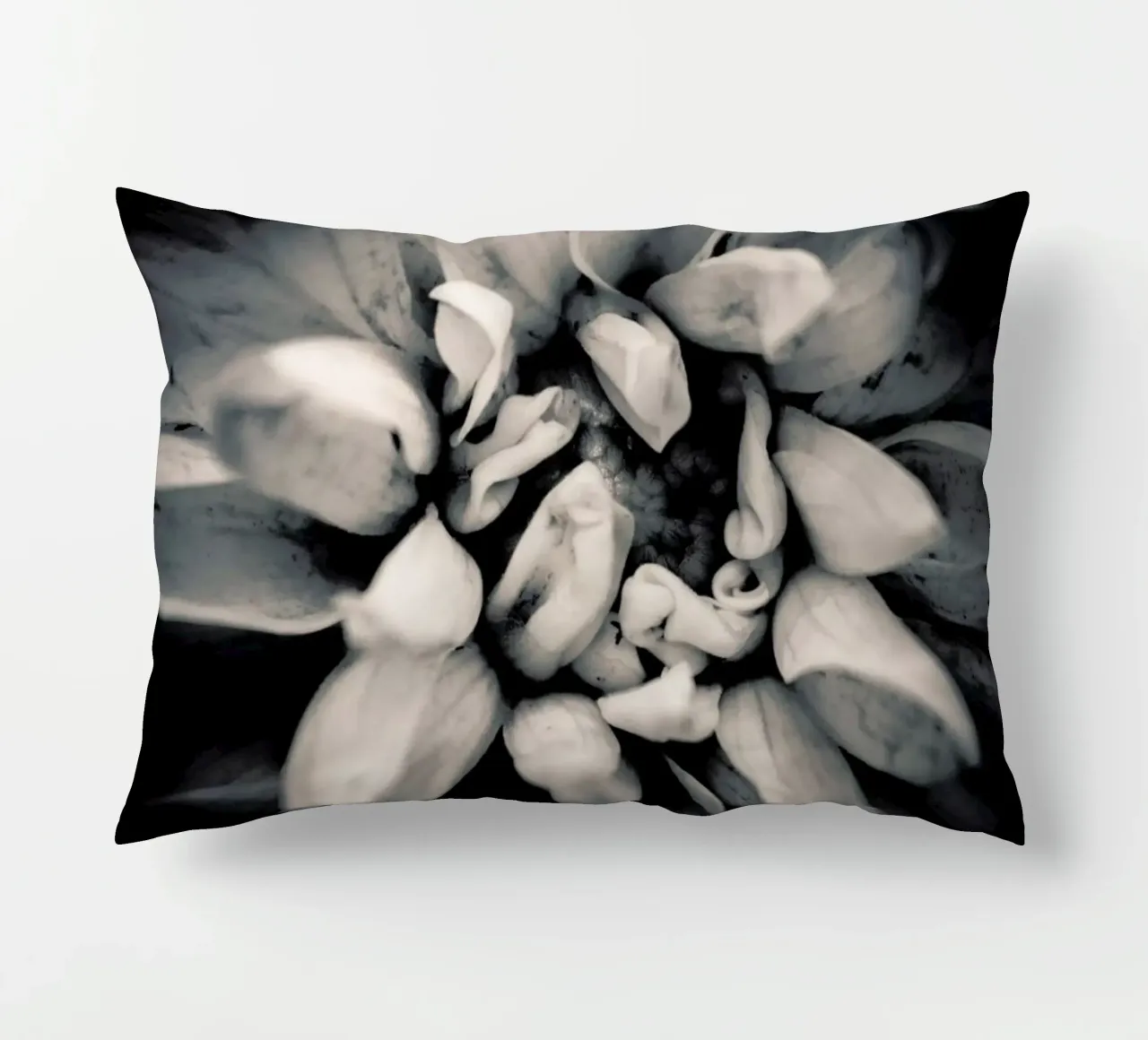 Petal cuscino da Victoria Frost