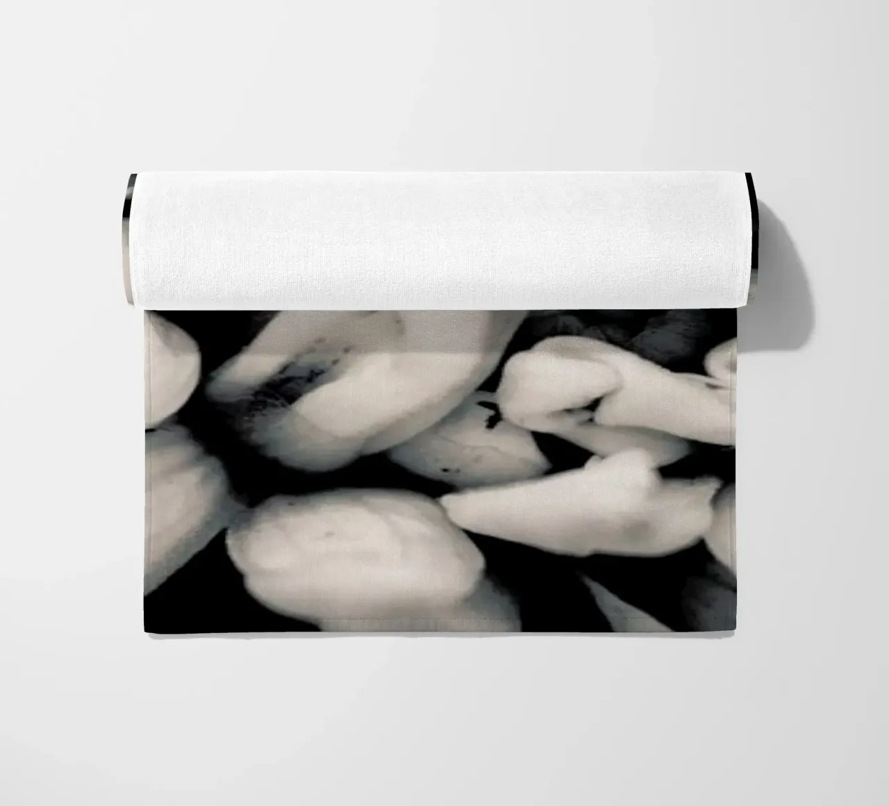 Petal telo mare da Victoria Frost