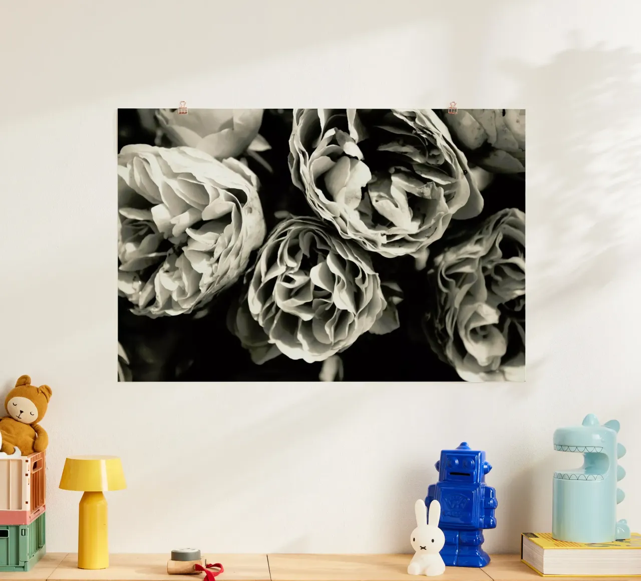 Petals poster da Victoria Frost