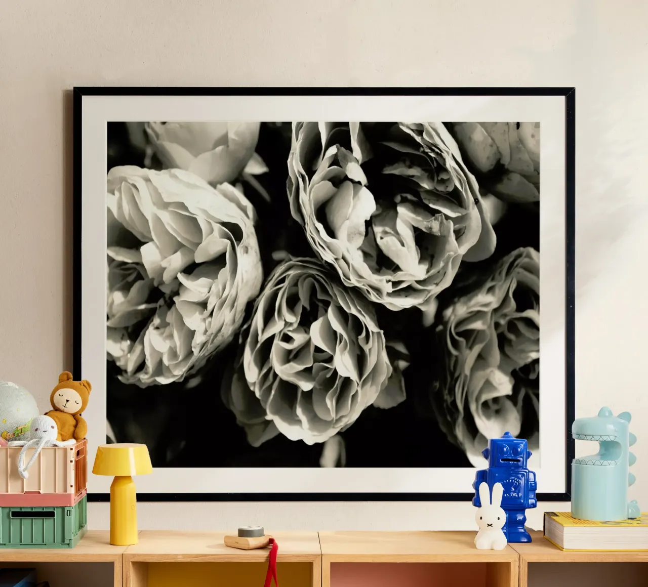 Petals poster da Victoria Frost