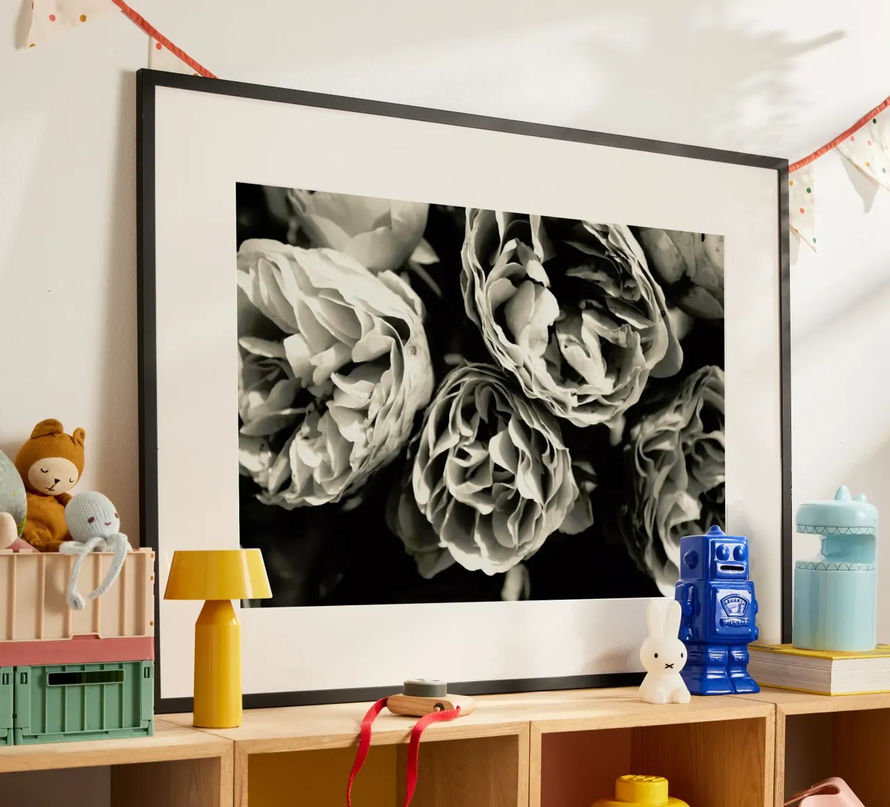 Petals poster da Victoria Frost