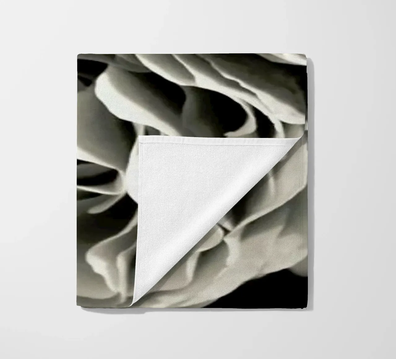 Petals telo mare da Victoria Frost