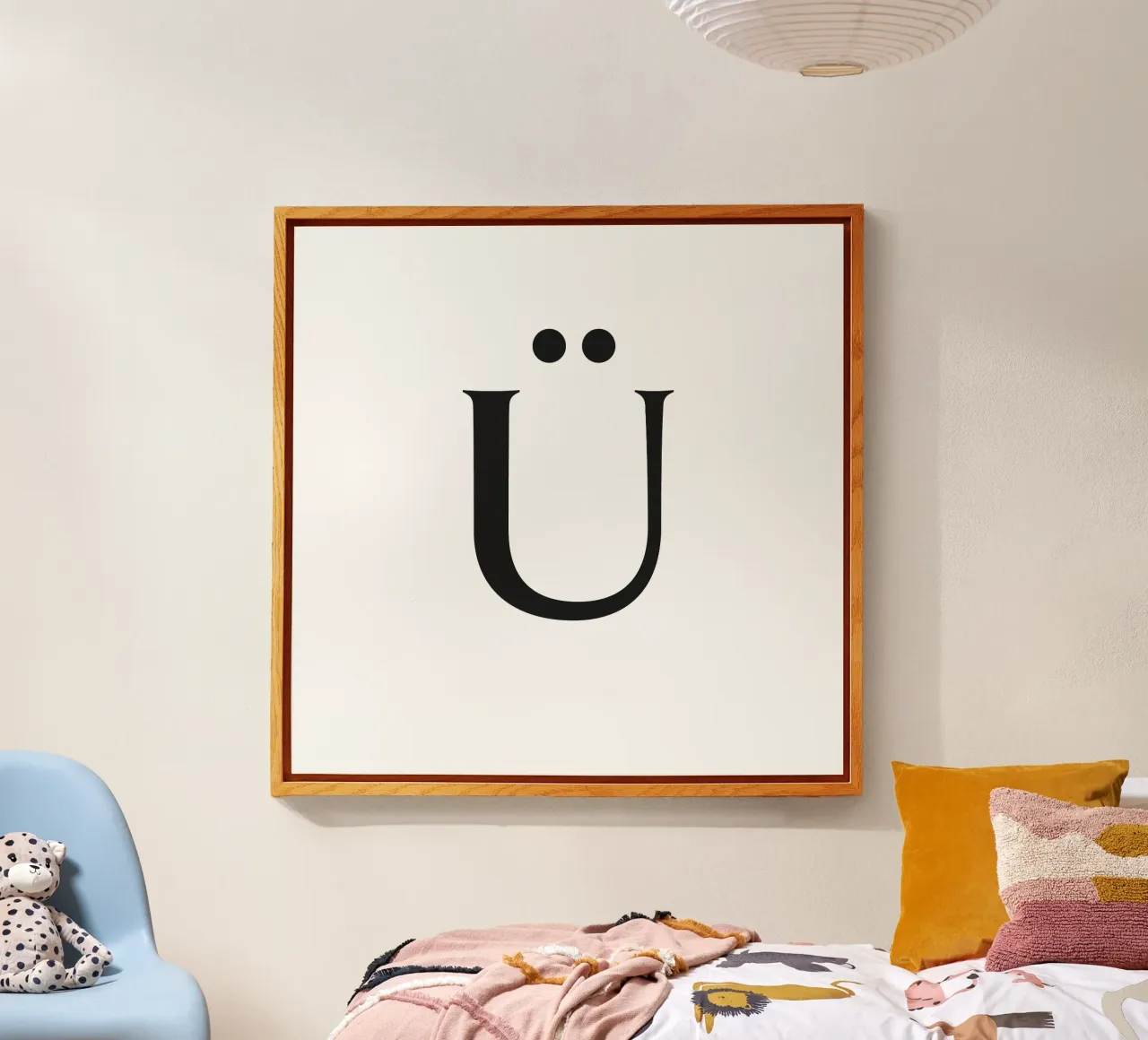 Lettera Ü plexiglass da Katja Stehle Design