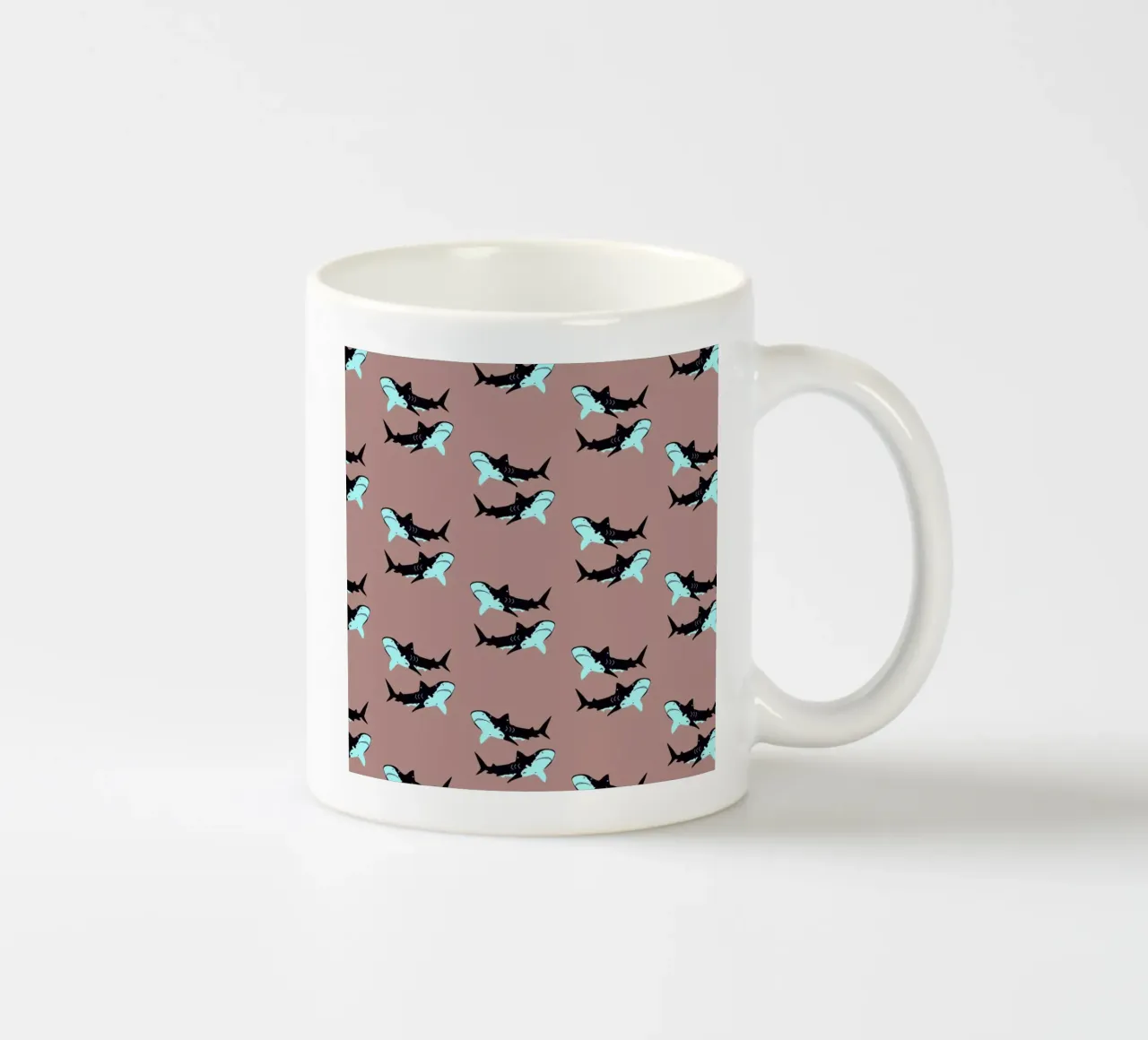 Blue Sharks tazza in ceramica da Mariery Young