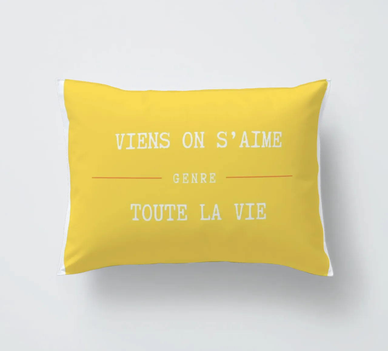 Viens on s'aime (Jaune) decorative cushion by Idées & Création