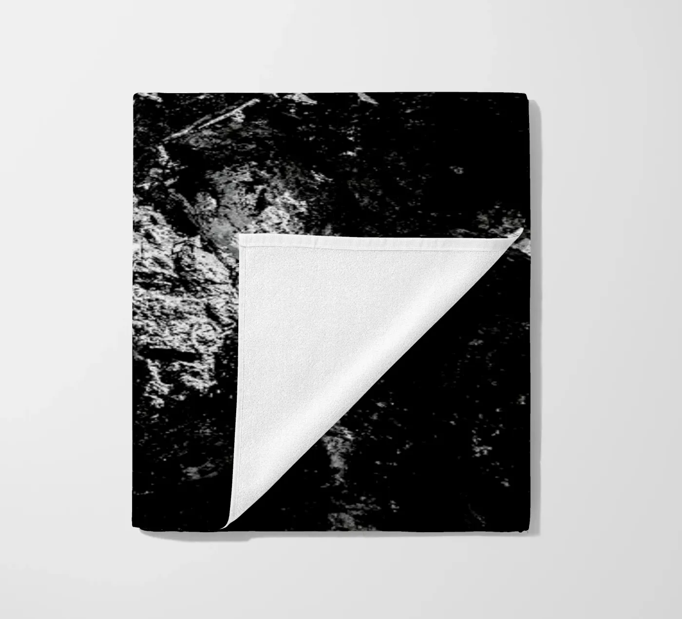Rock Pattern 1 strandhanddoek van Chris Abatzis