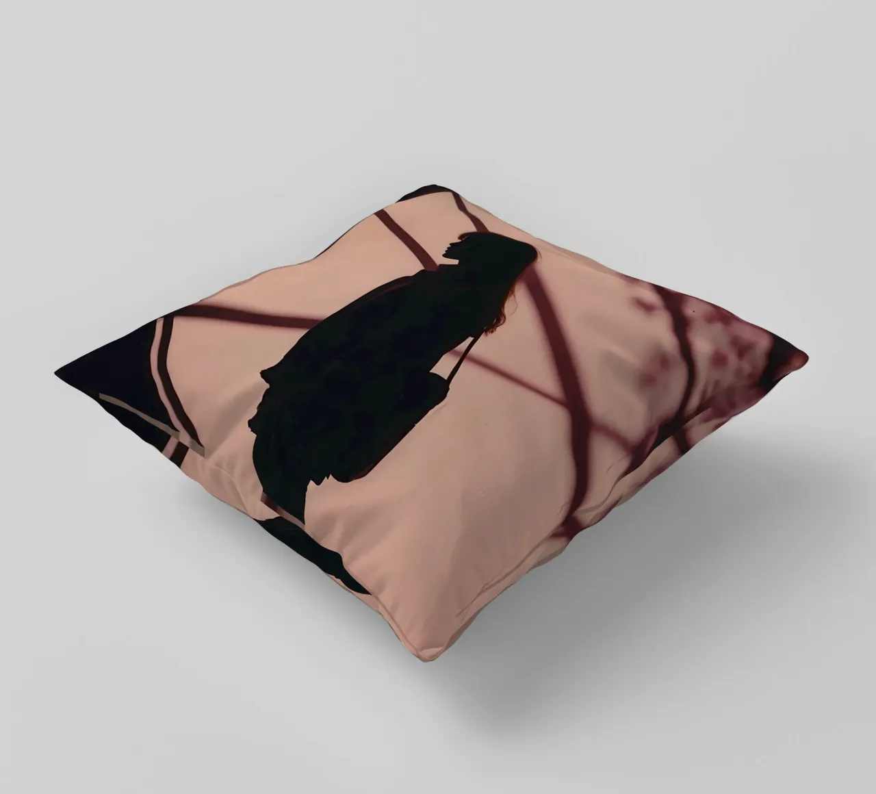 sagoma di una ragazza in piedi all'interno di un edificio cuscino da serinae