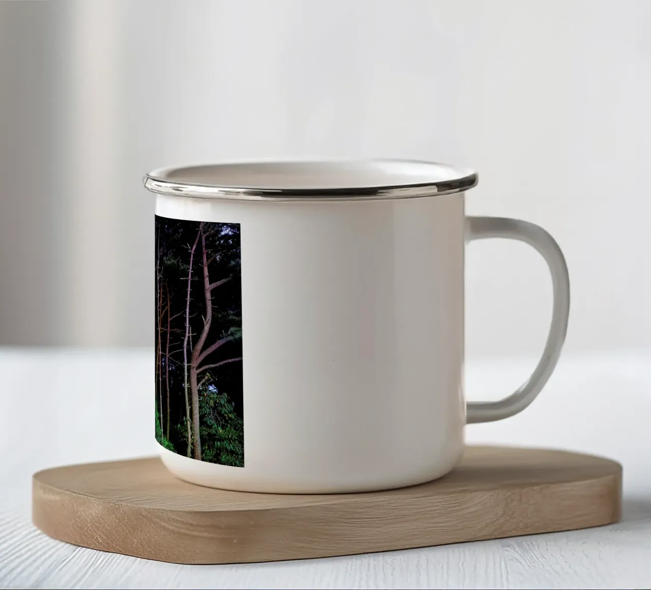 Busan Trees tazza in smalto da Julian Wolkenstein