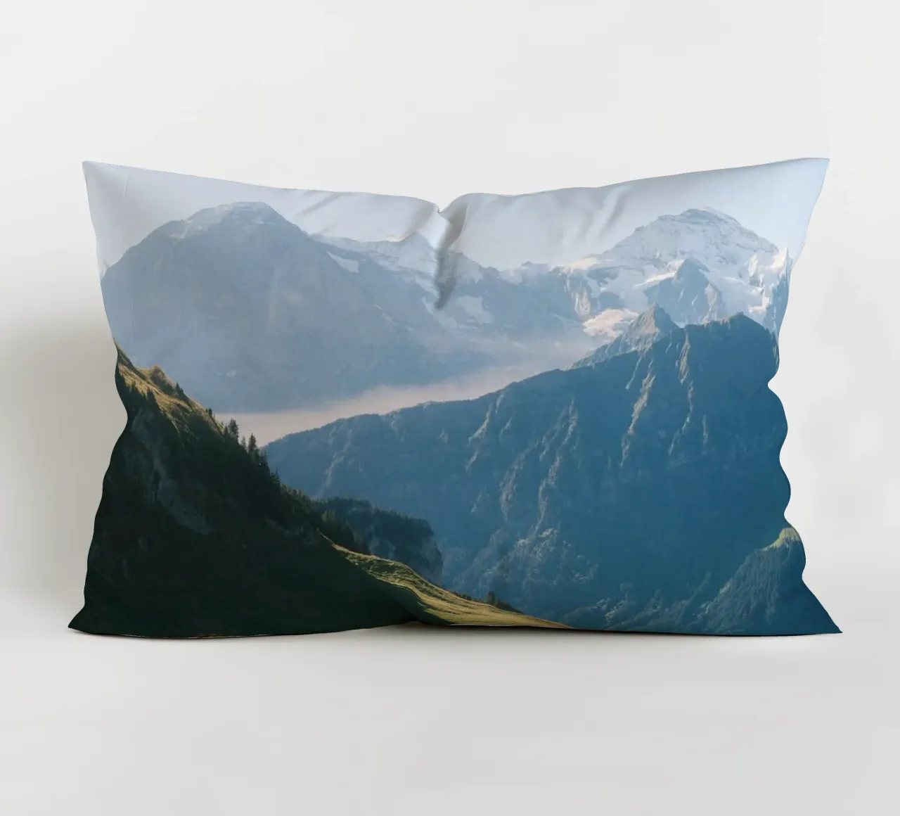 Eiger, Mönch & Jungfrau: Timeless Majesty cuscino da FujiSwiss