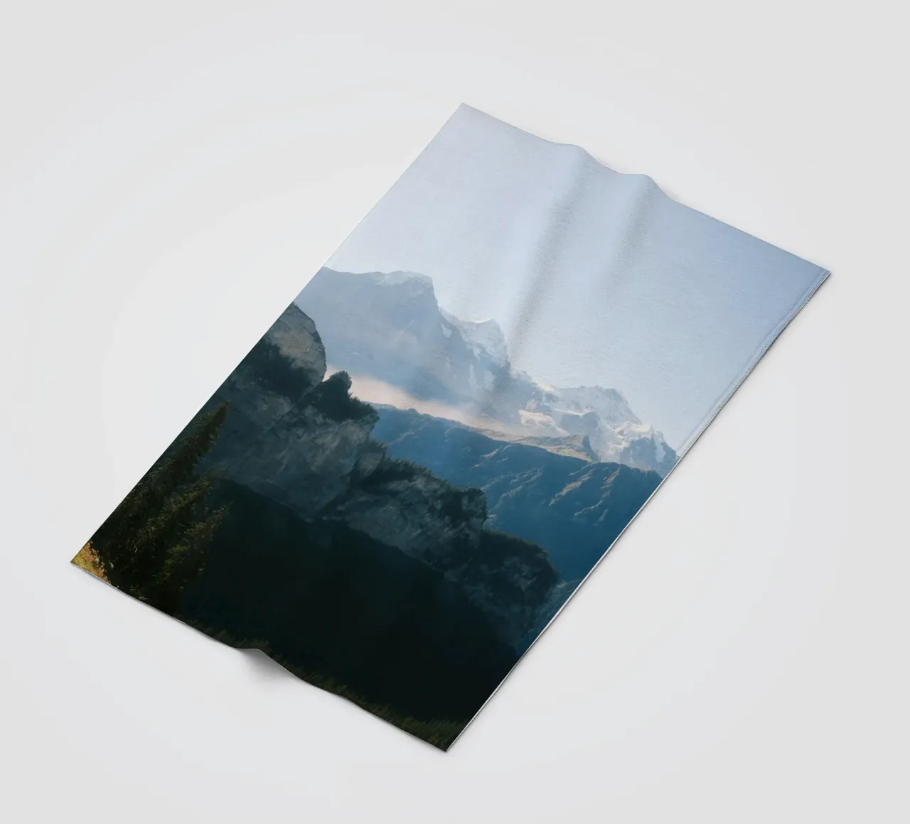Guardians of the Alps coperta in pile da FujiSwiss
