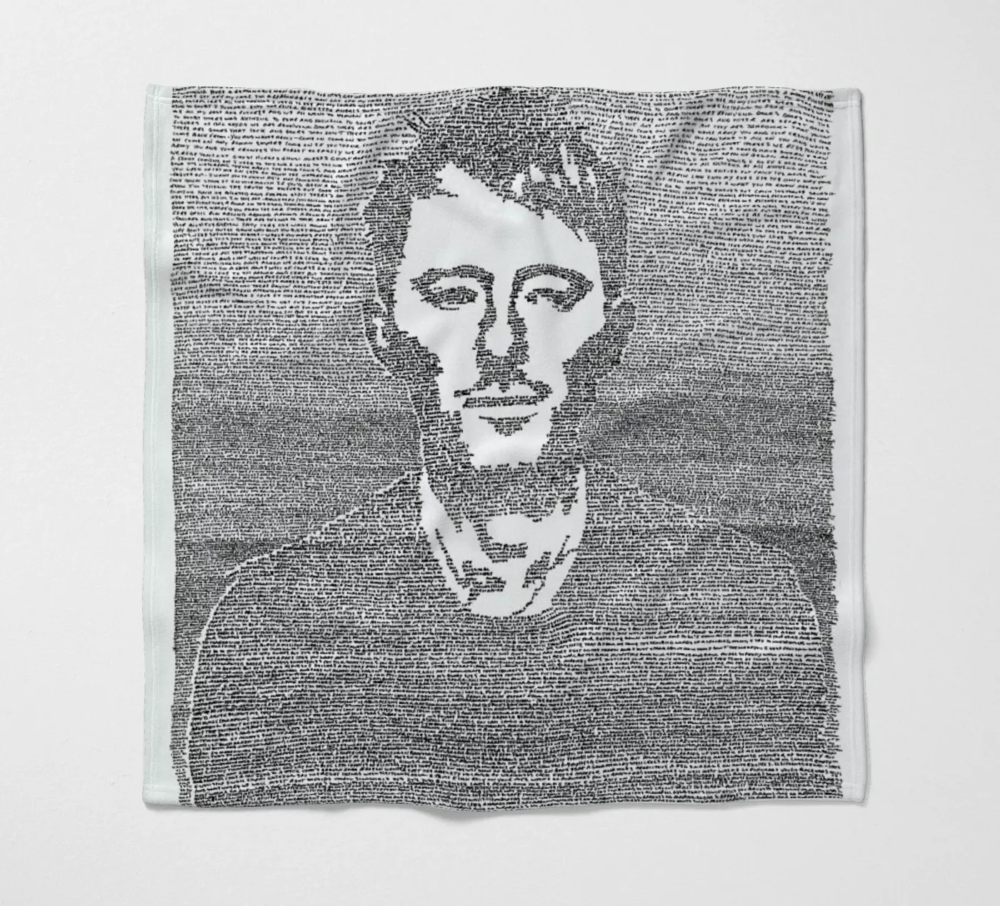 Thom coperta in pile da Mike Matola
