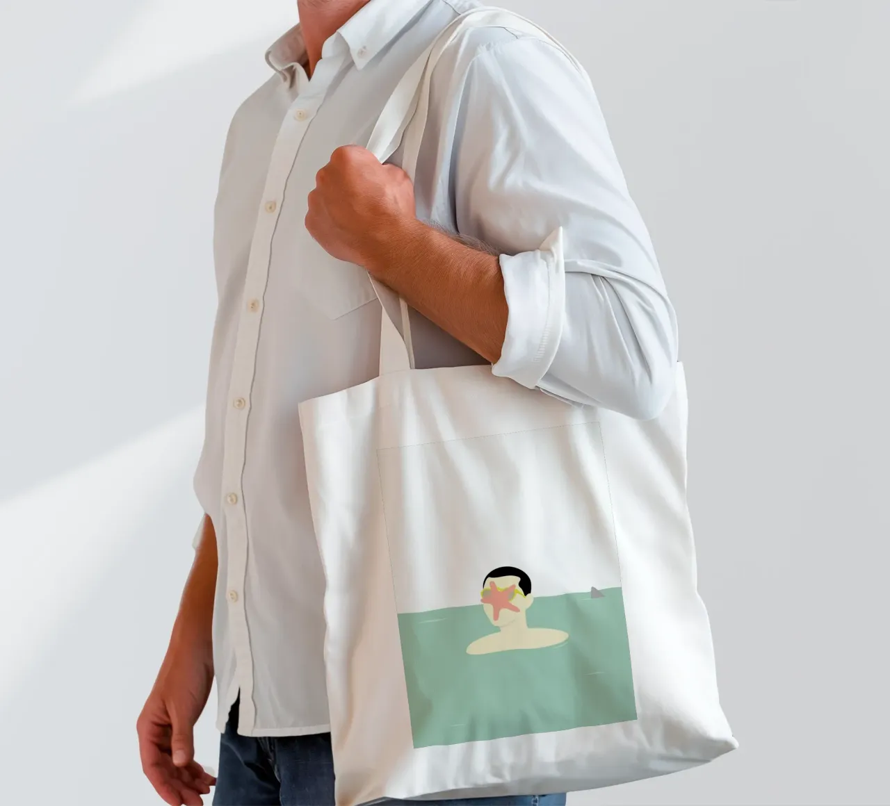 En Smuk Dag Paa Havet tote bag by Swen Swensøn