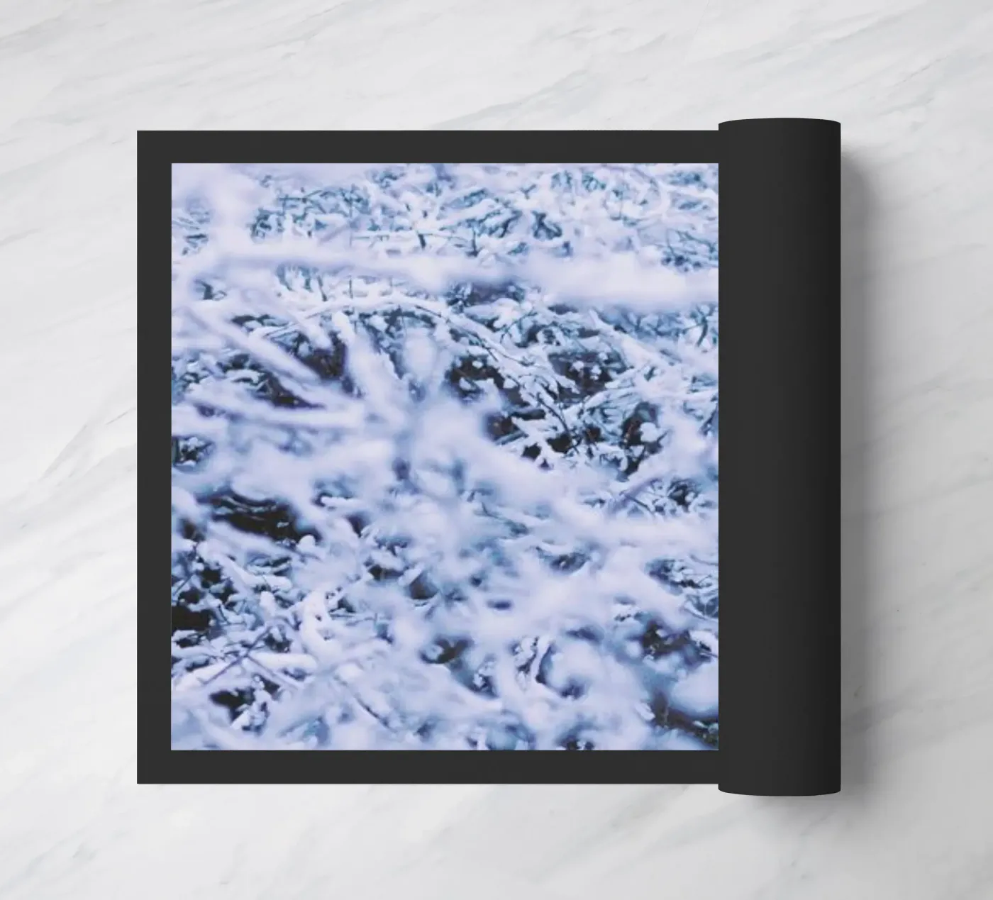 The Snow deurmat van Pale Grain